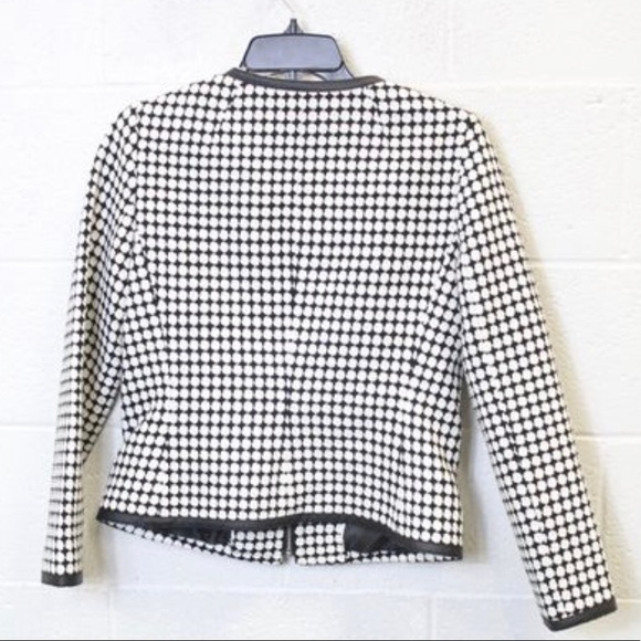 NEW BANANA REPUBLIC Black & White Blazer-Size 8 - Picture 3 of 4
